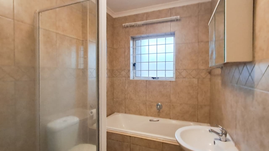 2 Bedroom Property for Sale in Burgundy Estate Western Cape